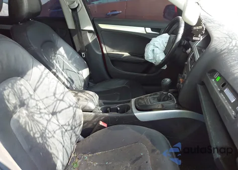 2010 Audi A4 2.0T Premium из США, поврежденный, VIN WAUDFAFL5AN009656